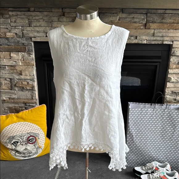 senzatempo Tops - Made in Italy Linen Asymmetrical White Sleeveless Tank Top